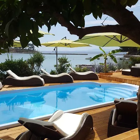 Apartment Peky Rab Town